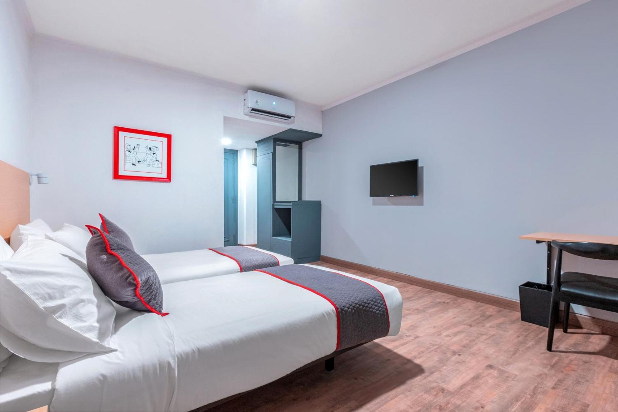 Hotel Super Oyo Townhouse 2 Gunung Sahari Jakarta