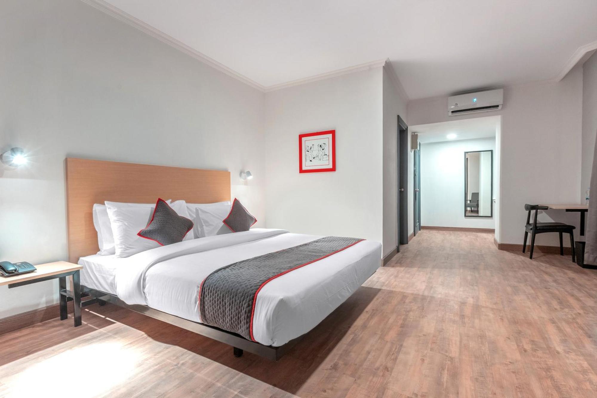 Hotel Super Oyo Townhouse 2 Gunung Sahari