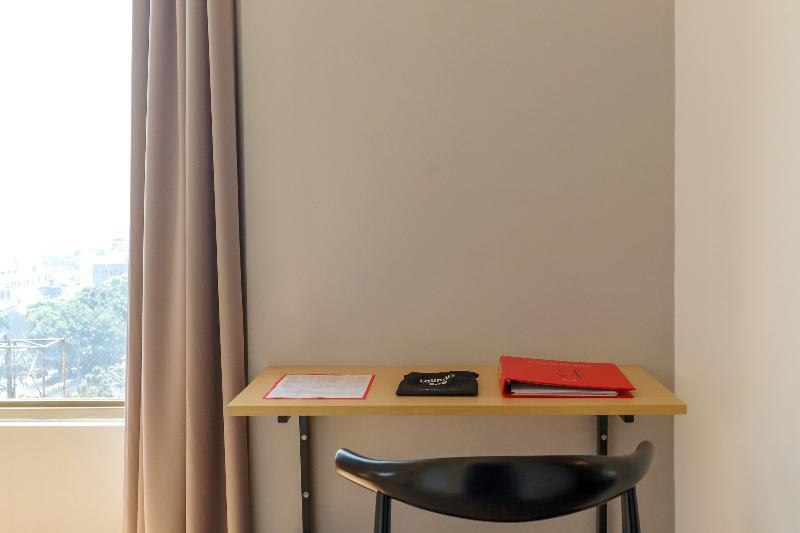 Hotel Super Oyo Townhouse 2 Gunung Sahari 3*